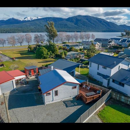 Te Anau Holiday Home - Free Wifi - Free Bikes & Kayaks - Short Walk To Lake & Town - Top Views エクステリア 写真