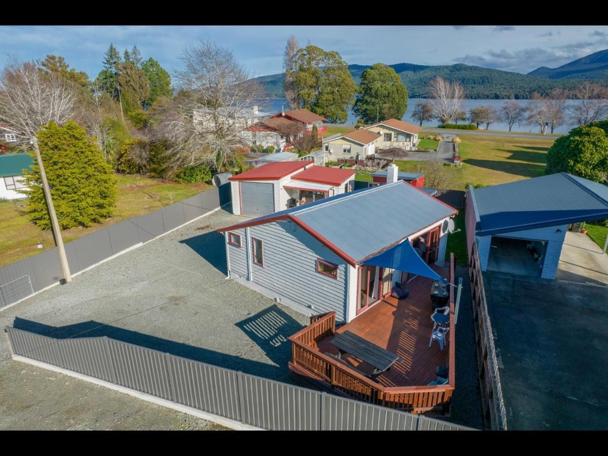 Te Anau Holiday Home - Free Wifi - Free Bikes & Kayaks - Short Walk To Lake & Town - Top Views エクステリア 写真